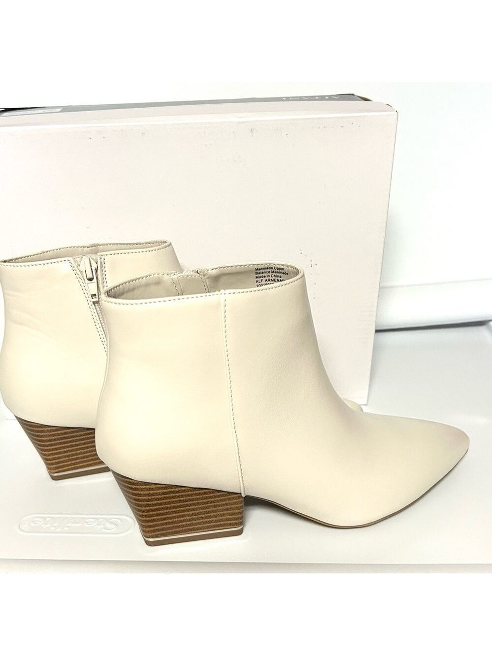 Alfani Flex Bone White Ankle Boots Sizee 8.5 New In Box